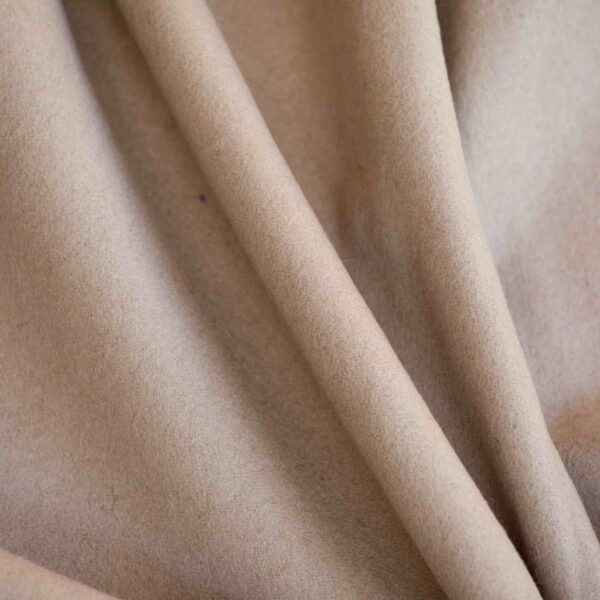 wool-fabric-twill-super-smooth-smooth-light-grey-WSF-04-05-4