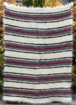 hand-woven-wool-thick-blanket-for-historical-reenactment-KOCR-09A-1-2_