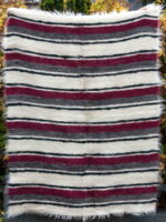 hand-woven-wool-thick-blanket-for-historical-reenactment-KOCR-10A-1-2_