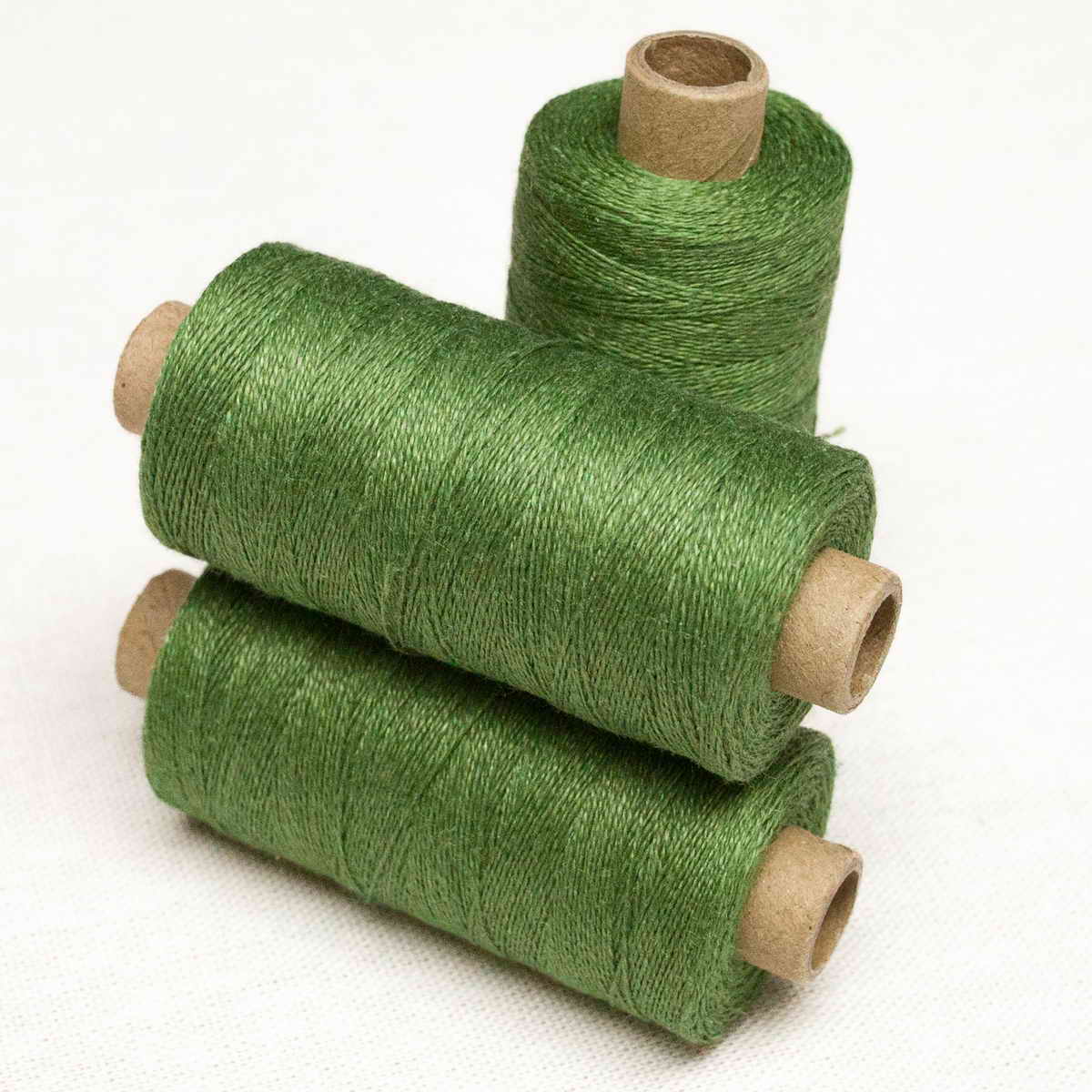 Linen Thread 30/2 FERRATA BIG 250m - 29 - olive green