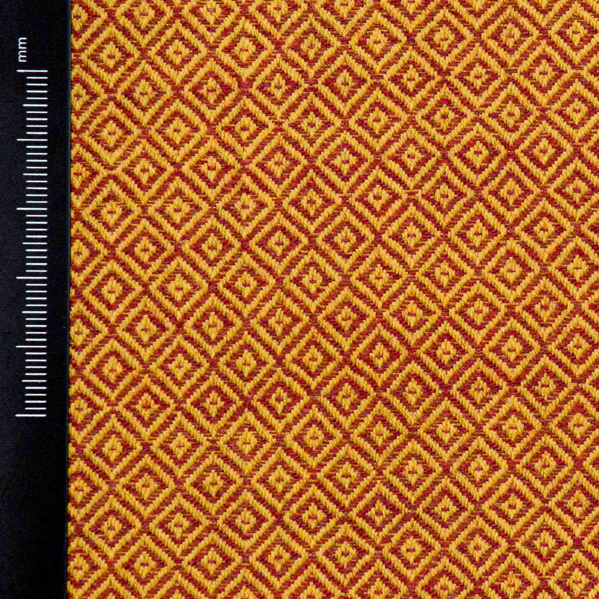 wool-fabric-diamond-twill-very-thin-burgundy-yellow-WQD-66-01-1a