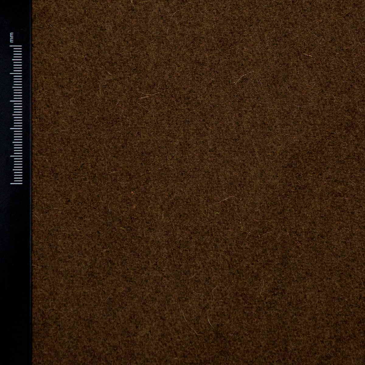 Wool Medium Super Smooth - Dark Walnut Brown - WSF 82/10
