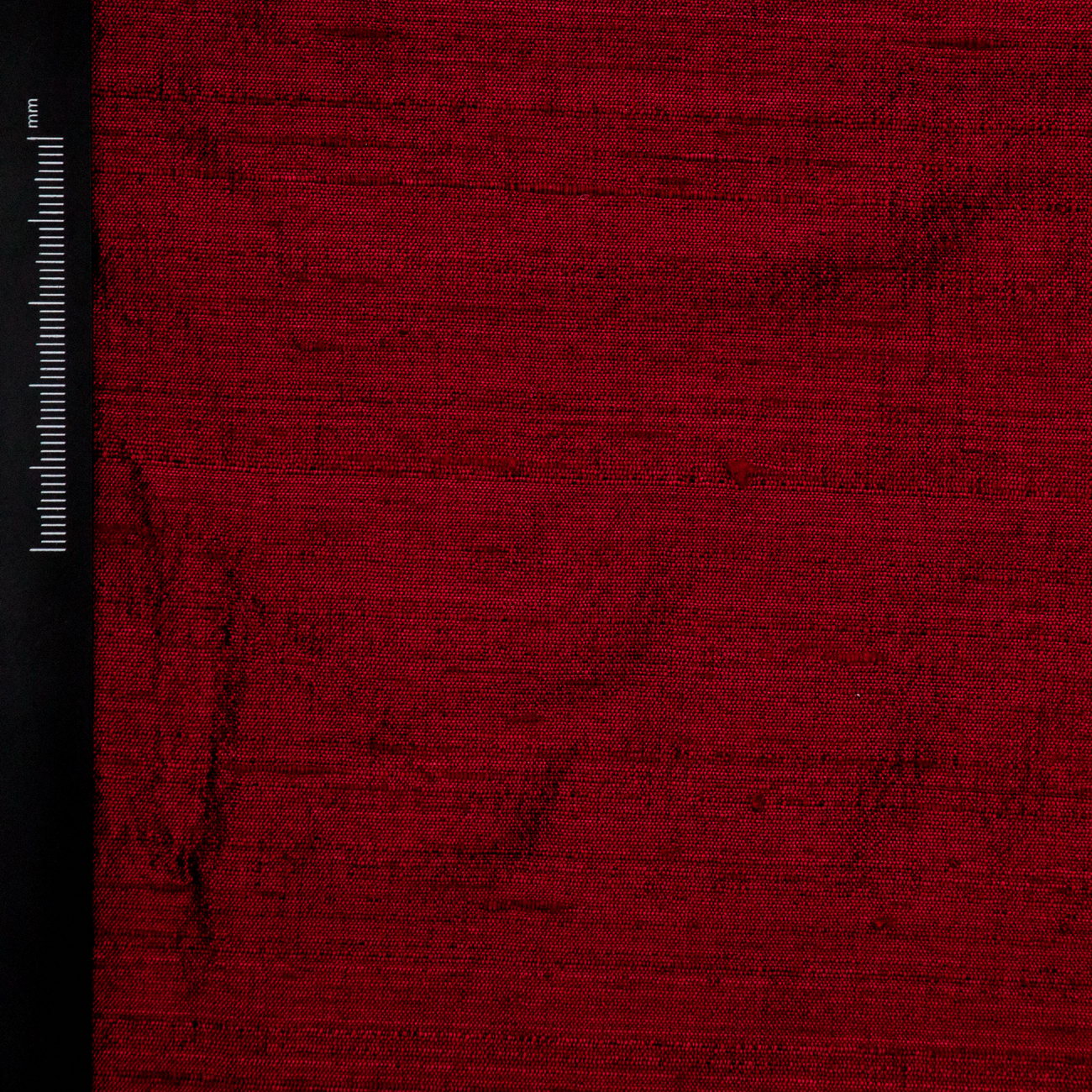 silk-natural-fabric-dupion-scarlet-burgundy-SDU-0958-01-1a