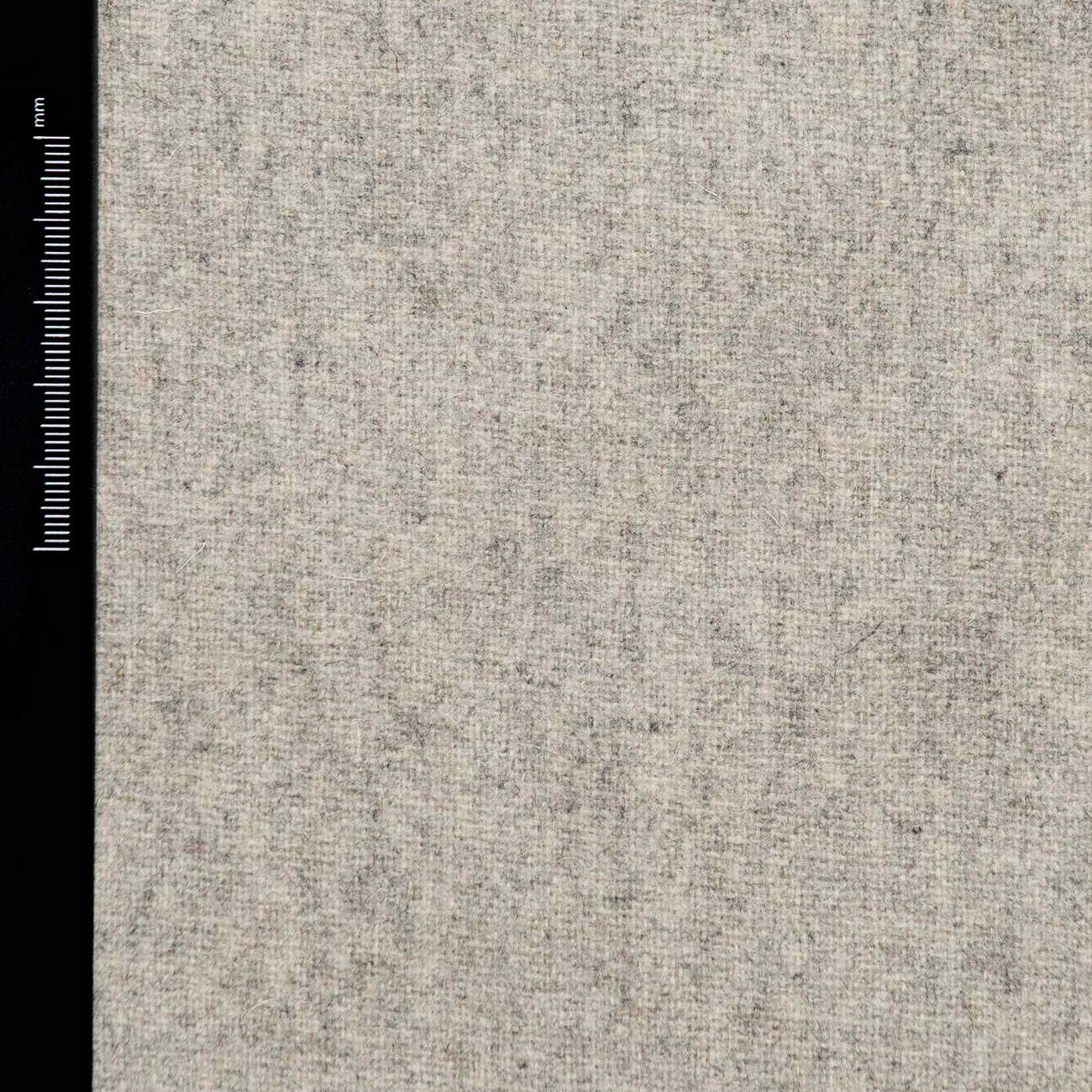 wool-fabric-plain-weave-thin-light-grey-melange-WKP-04-12-1a
