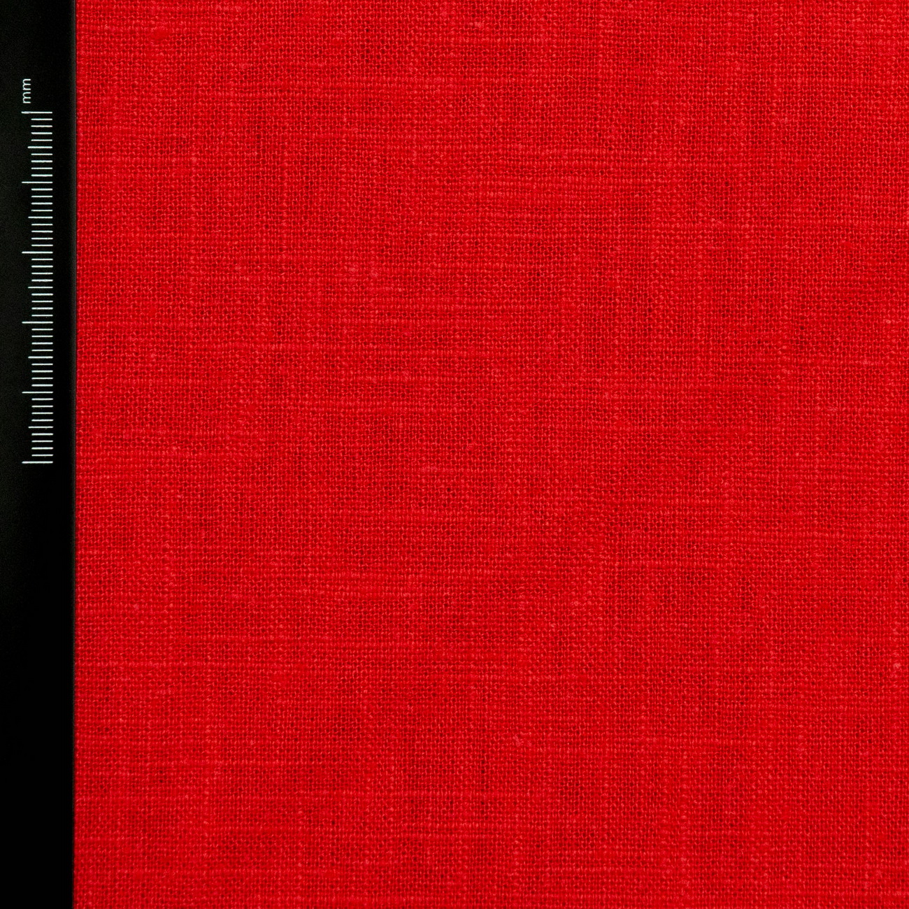 linen-plain-weave-premium-oeko-tex-scarlet-red-LCP-58-01-1a-3_resize