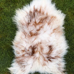 Islandic_sheep_sheepskins