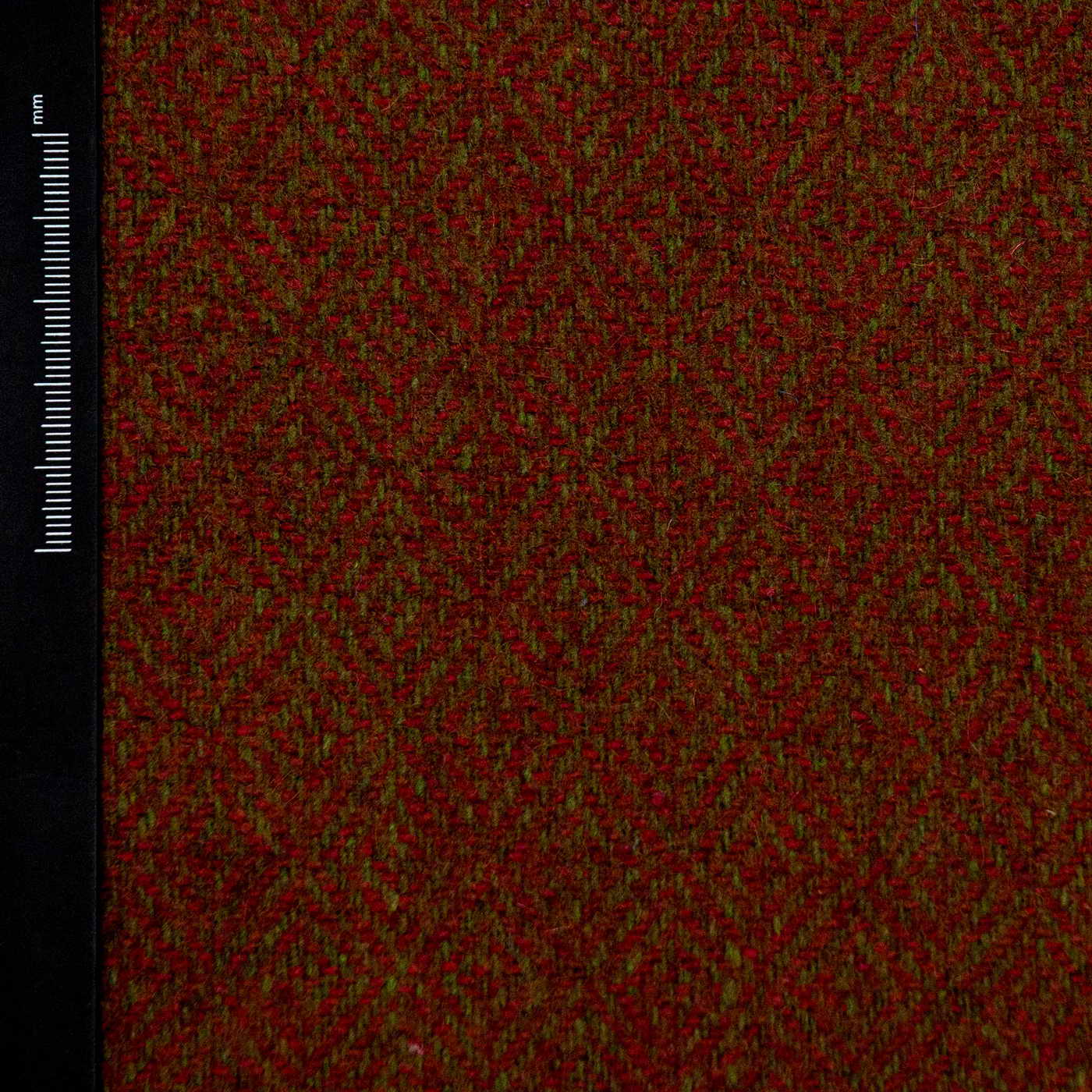 wool-fabric-diamond-twill-olive-green-red-WD-50-02-1a