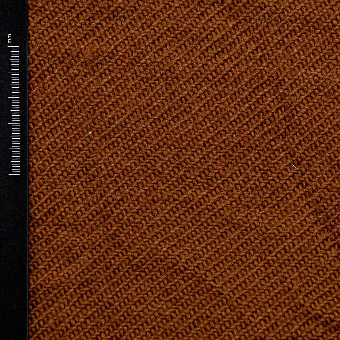 medieval-wool-heavy-visible-merino-from-twill-cinnamon-brown-WCHT-M-93-01-1a